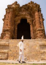 Sherwani White Border 05 - Image 12