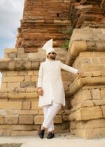 Sherwani White Border 05 - Image 4